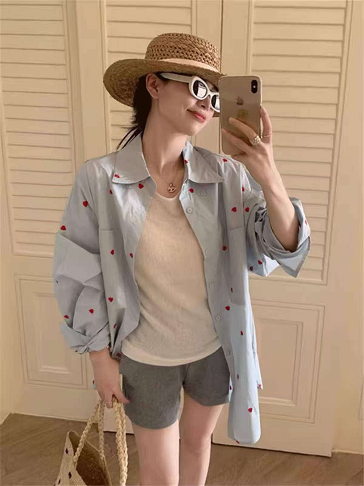 Women's Blue Heart Embroidered Shirt 2025 Korean Loose Casual Long Sleeve Sun Protection Top